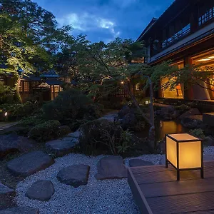 Nanzenji Sando Kikusui 3* Kyoto